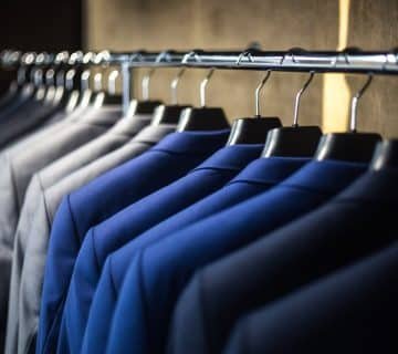 De kunst van kleding opbergen